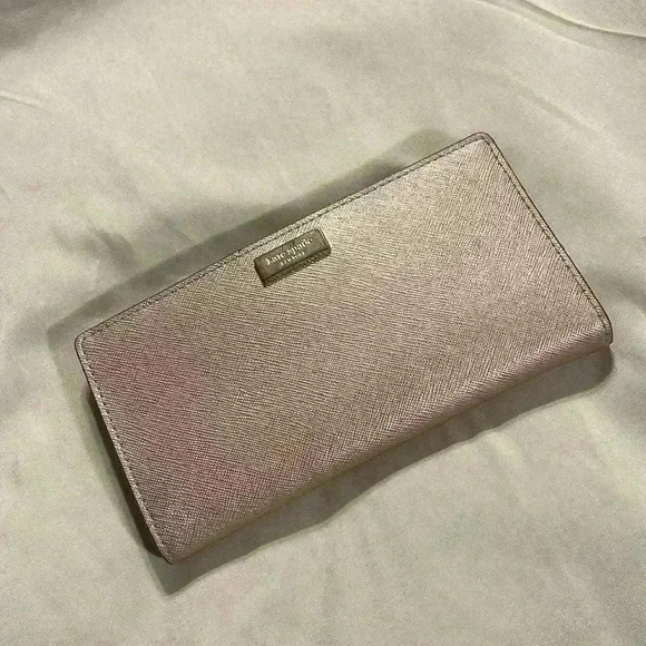 Kate Spade Crossbody w/Wallet - Picture 8 of 10